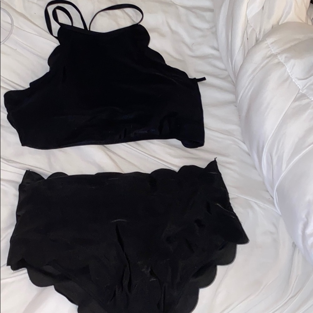 adorable scalloped black bikini